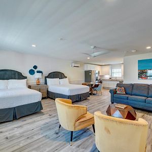 302 Queen Suite, 3Rd Floor Low Tide